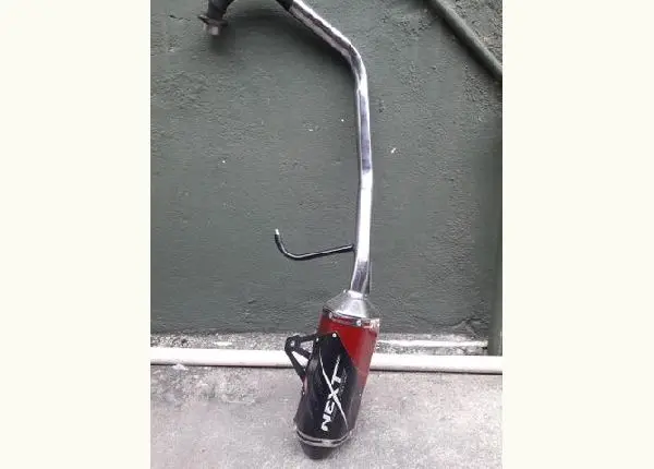 Vendo escape esportivo