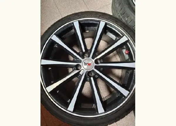 Vende-se