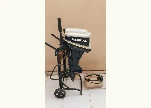 Vendo motor Honda 10 hp 4 tempo