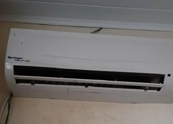 Ar condicionado