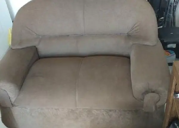 Conjunto de sofás 2 e 3 lugares