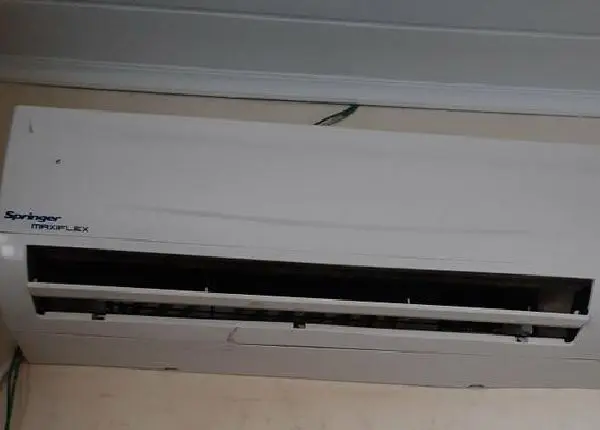 Ar condicionado