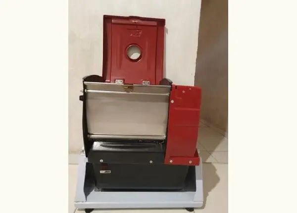 Aluga -se Masseira para pizzarias, restaurante, bares, hotéis, lanchonete, etc