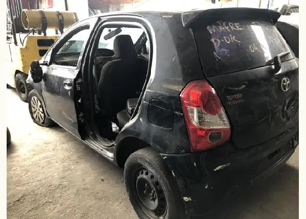Peças Etios Hatch 2015