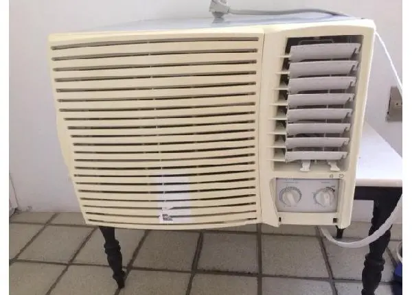 Ar Condicionado Springer 7.500 BTUS