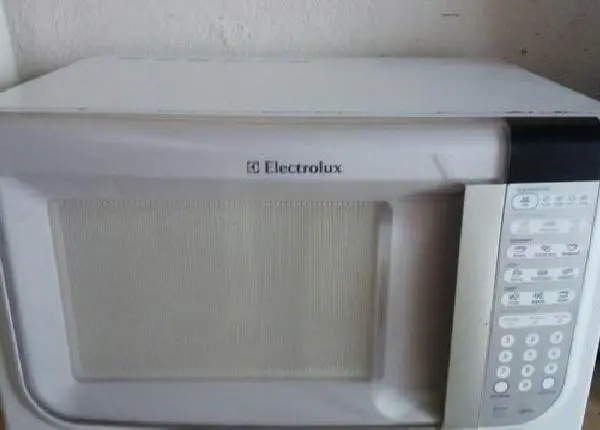 Microondas ELETROLUX 110V