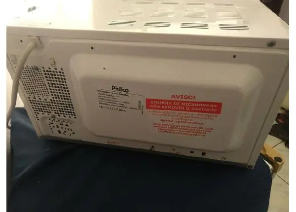 Vendo microondas Philco 18 litros