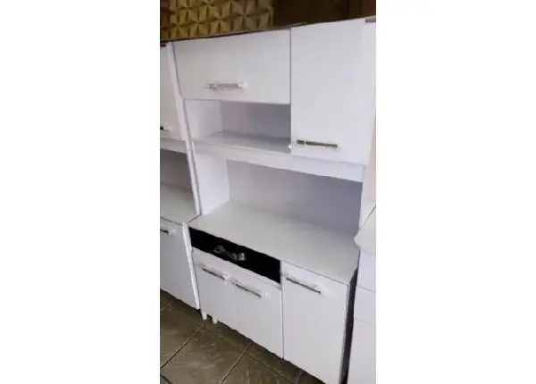 Kitis cozinha com pezinhos