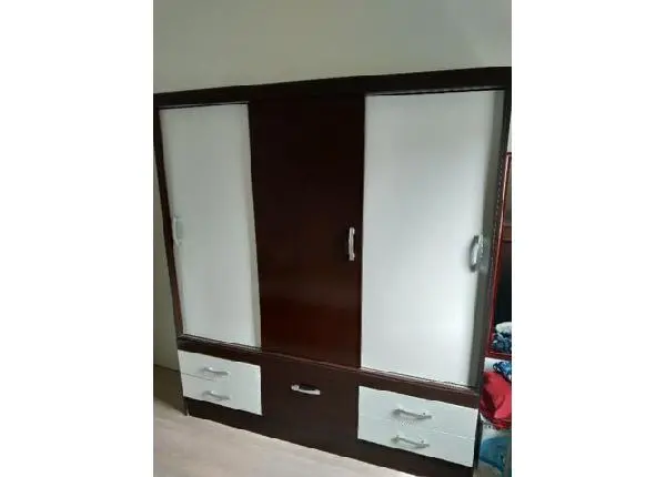 Guarda Roupas 3 portas de correr - ótimo estado