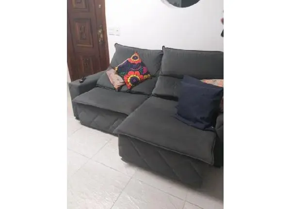 Sofá retrátil dois lugares