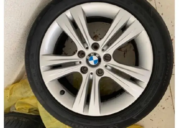 Roda bmw Sport aro17 pneus runflat