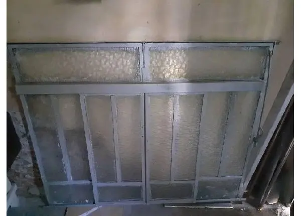Janela De Ferro