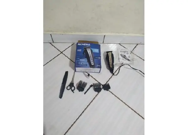Cortador de cabelo Mondial