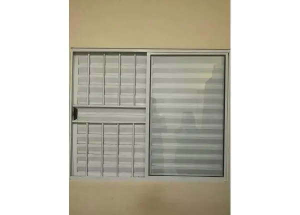 Janela de aluminio