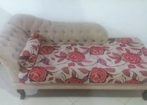 Namoradeira + 1 almofada em rolinho
