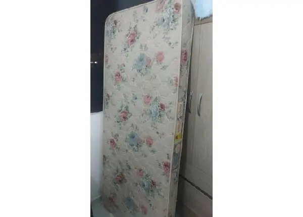 Colchão de solteiro (vender logo)
