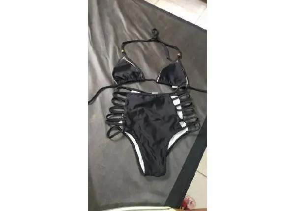 Vendo bikini usado semi conservado