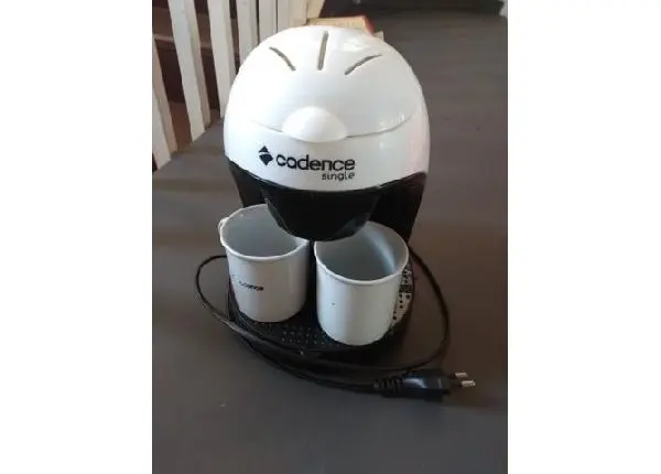 Cafeteira Cadence Single
