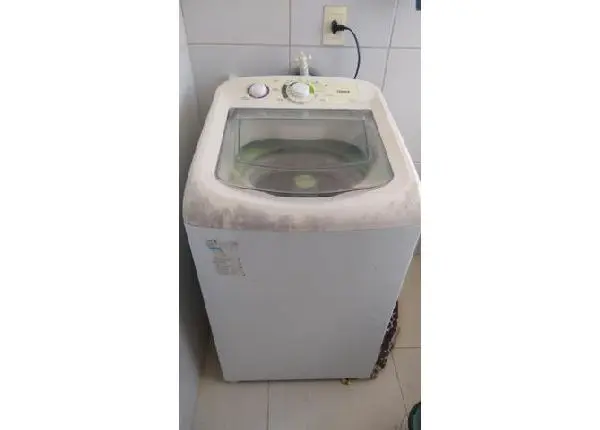 Vendo máquina de lavar roupa consul 8kg