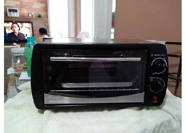 Forninho blacker Decker 9 litros 50 reais