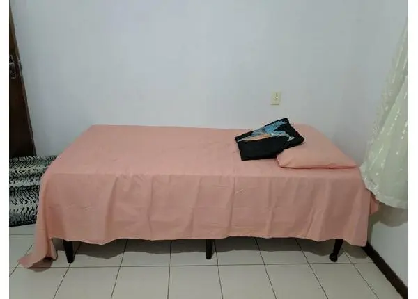 Cama Box e colchão mola solteiro
