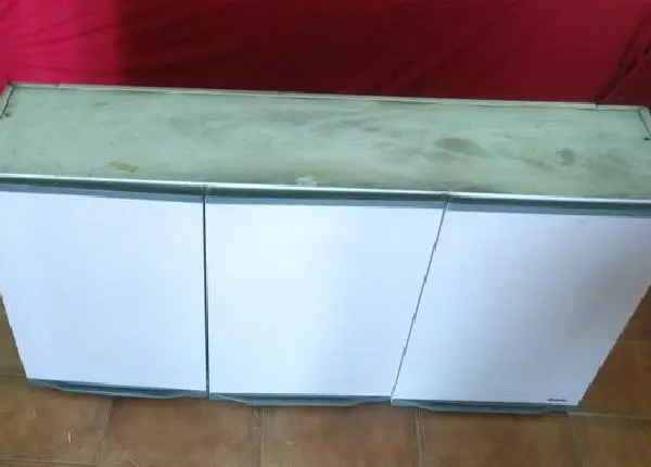 Armário de Cozinha Cor Bege Claro