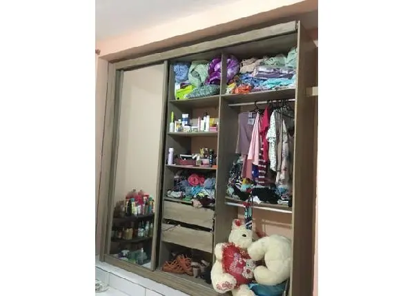 Vendo urgente guarda roupa