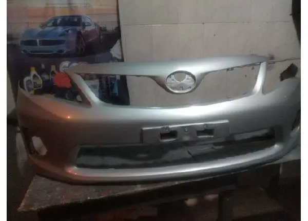 Para choque dianteiro Toyota Corolla 12 13 14