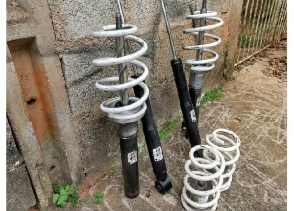 Suspensão golf