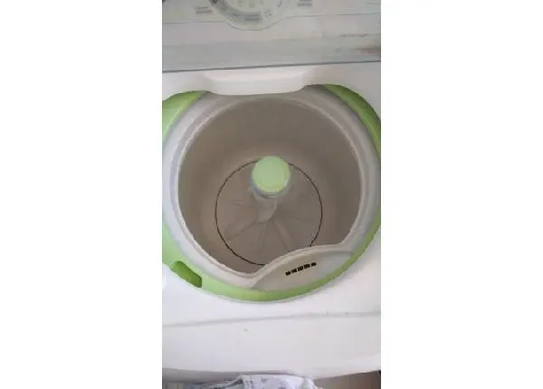 Vendo máquina de lavar roupa consul 8kg
