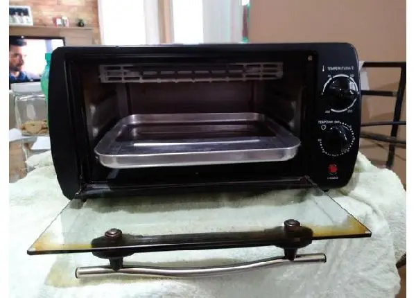 Forninho blacker Decker 9 litros 50 reais