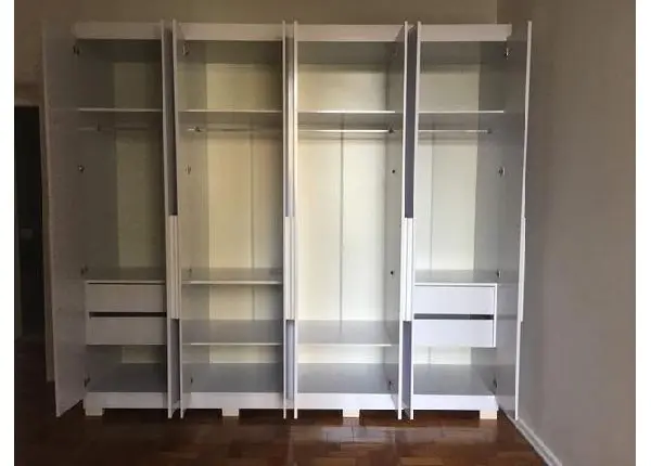 Armário 8 portas