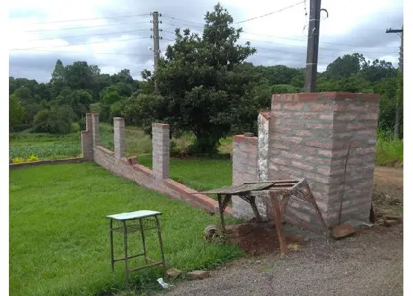 Pedras grés direto da pedreira sem intermediários