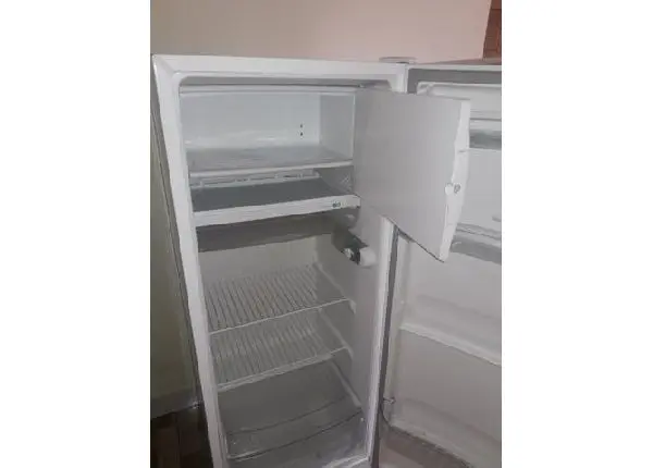 Vendo Geladeira