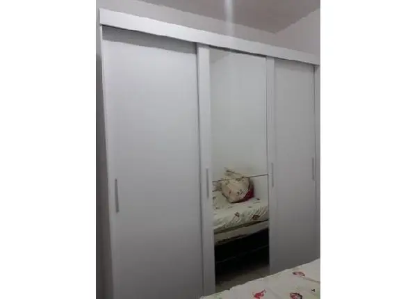 Guarda roupa casal