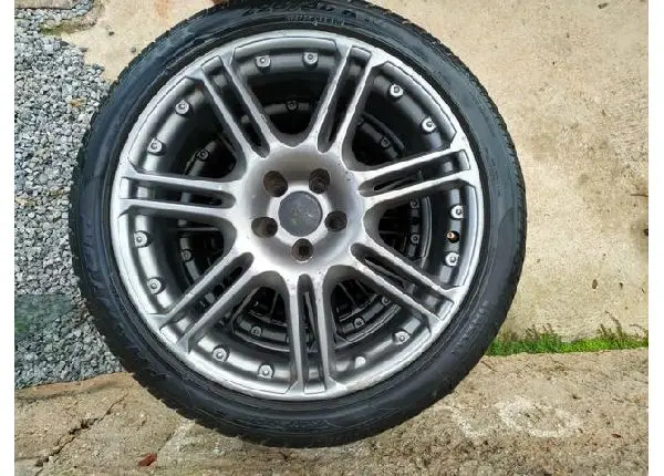 Rodas 18