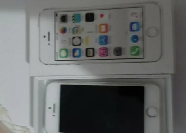 Vendo um IPHONE 5S 32gb usado!!!Troco por J7