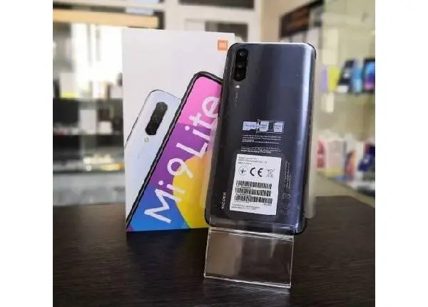 Xiaomi Mi9 Lite 128 GB Original (LOJA FÍSICA)