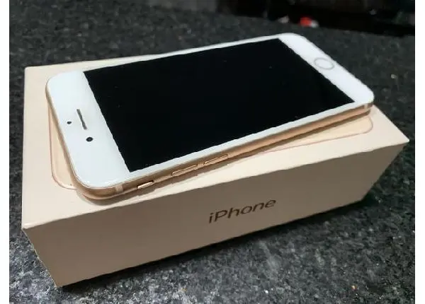IPhone 8 64gb rose