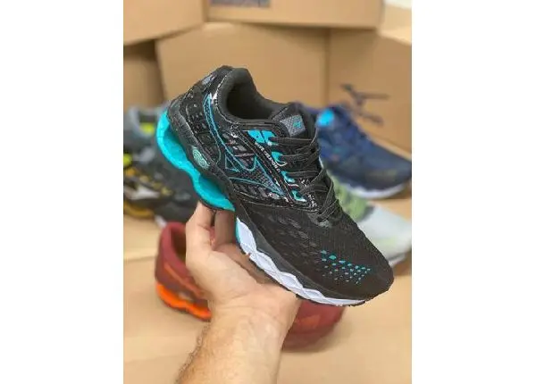 Tenis Mizuno