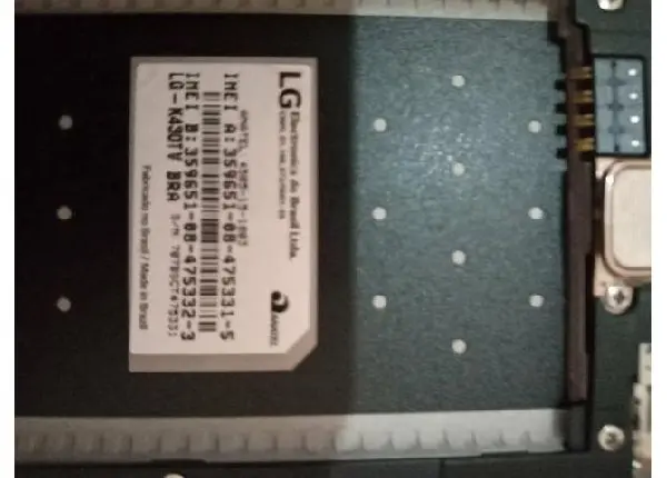 Vendo 2 celulares por preço de 1, em perfeitas condições LG k8 e k10