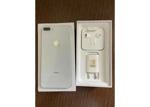 IPhone 8 Apple Plus 256GB com iOS 13. Prateado
