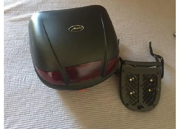 Baú de moto