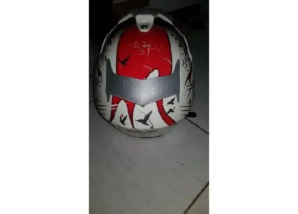 Capacete