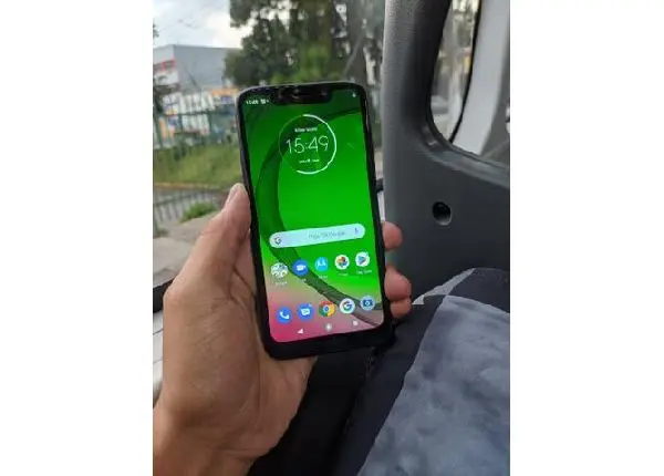 Moto G7 play