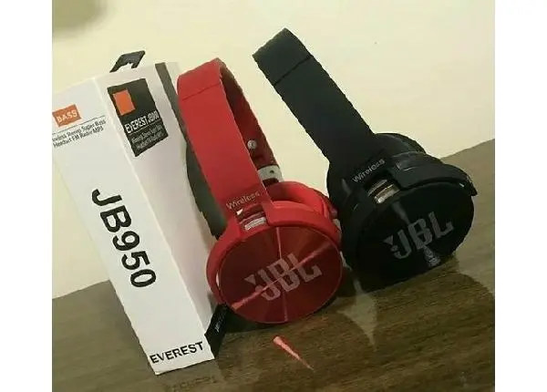 Fones de ouvido Everest JBL Conexao Bluetooth entregamos e ac. Cartões