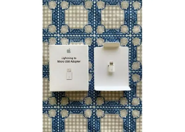 Adaptador cabo iPhone/iPad (Lightning) para micro USB - original da Apple