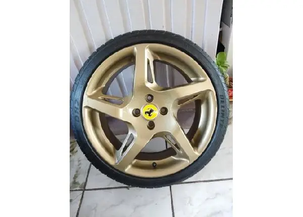 Rodas 17 Rocket