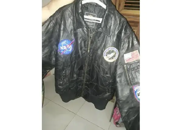 Jaqueta de couro NASA USA 150$