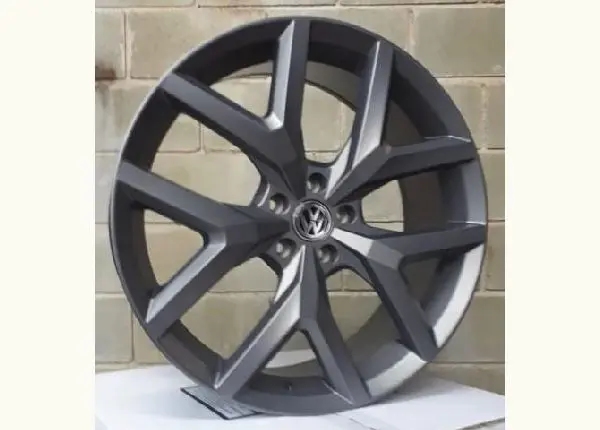 Jogo de roda amarok vr6 aro 22 especifica para tiguan . golf, audi, fusca leopneus